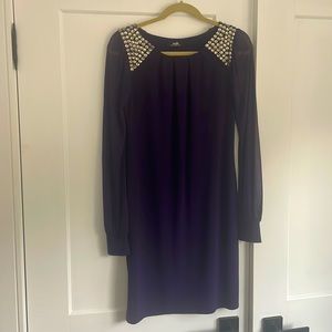 Formal cocktail dress with shoulder detail